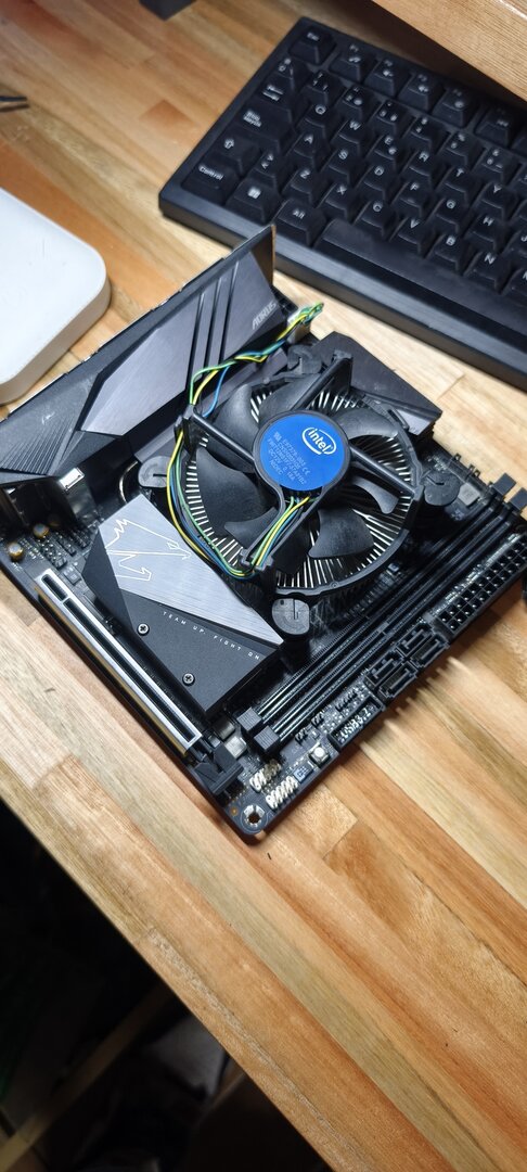 Placa Gigabyte Aorus — diagnóstico